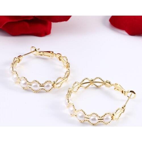 KIVN Fashion Jewelry Elegant Simulated Pearl Hoop Wedding Bridal Earrings for Women Girls Anniversary Christmas Birthday Gifts