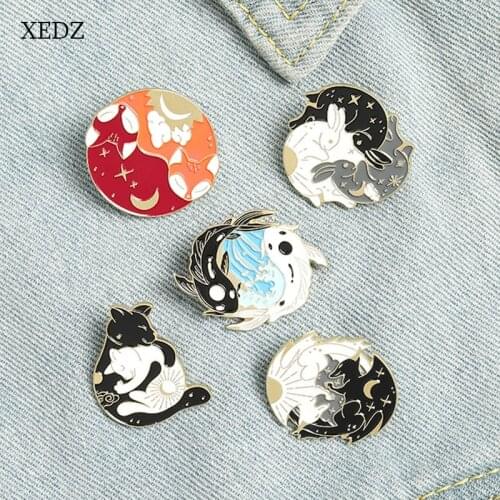 XEDZ Cartoon Couple Black And White Day And Night Fox Cat Enamel Brooch Fashion Koi Rabbit Bat Animal Costume Badge Jewelry Gift