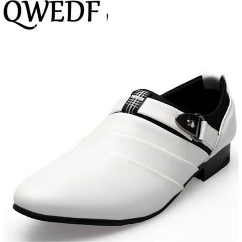 QWEDF 2018 Business dress leather shoes working men oxfords shoes breathable party flat shoes Comfortable Wedding Shoes CC-061