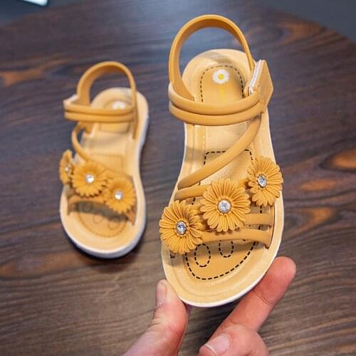 Girls Sandals Childrens Sandals Summer Korean Edition Soft Soles Fashion Beach Shoes Girl Little Princess Crystal Kids Shoes