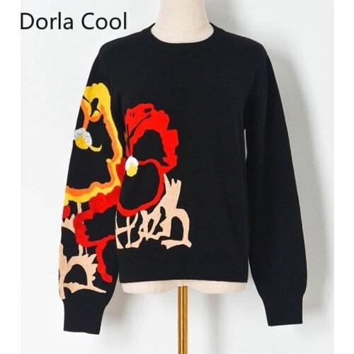 High Quality Women Knitted Sweaters Irregular Embroidery Florals Jumper Winter Thick Casual Ladys O-neck Black Pullovers Tops