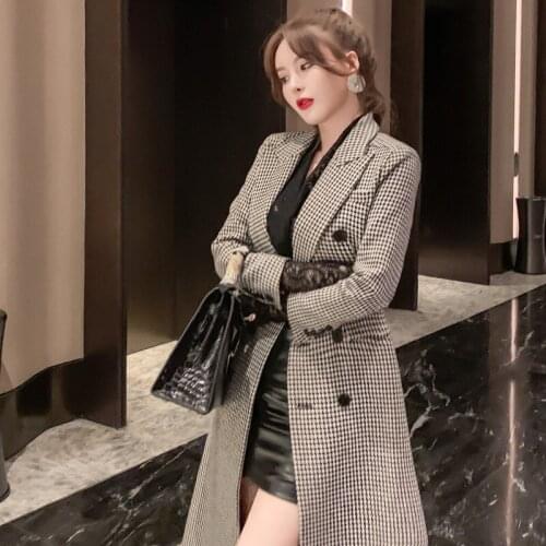 Fashion Long Woolen Coat Womens Double Breasted Plaid Wool Coat Slim Female Winter Classy Vintage Wool Trench Female Outwear