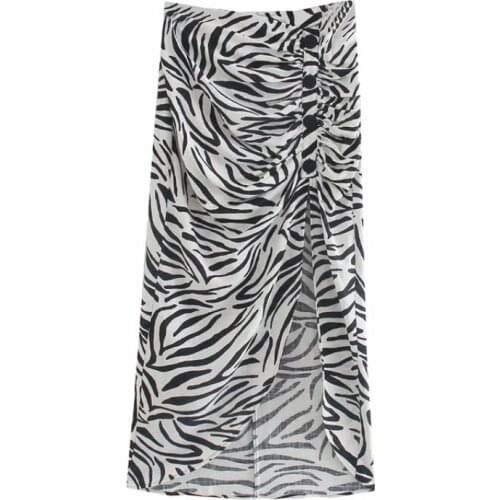 Vintage black and white striped skirt womens summer 2021 new temperament medium-length thin A-word skirt DLbsq433