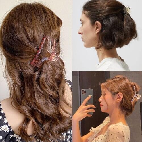 Fashion Elegant Transparent Amber Geometric Hollow Hair Claws For Women Girls Acrylic Hair Claws Hair Clips Ornament