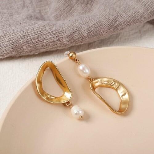 F38 23 Styles Hollow Round Freshwater Pearls Drop Earrings For Women Girls Brincos Statement Dangle Earring Fashion Jewelry