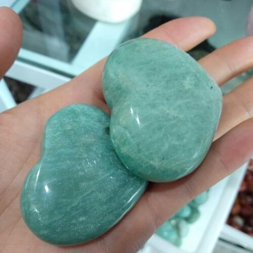3Pieces Natural Green Aventurine Heart Shape Chakra Stones Carved Reiki Healing Decoration Natural Stones and Minerals