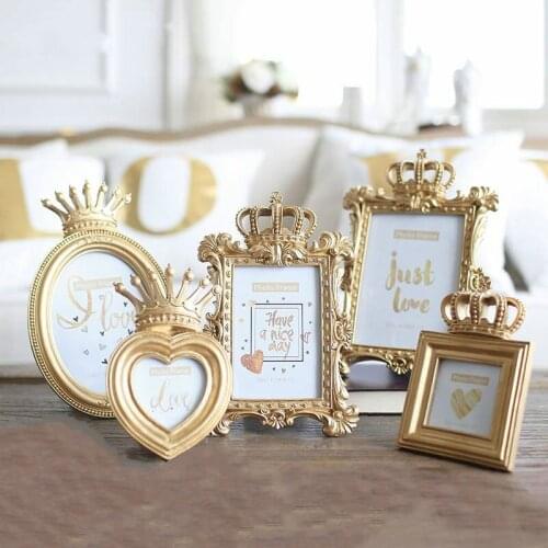 Original Embossed Creative Nordic Photo Frame Gold Resin Table 3 Inch 6 Inch 7 Inch Photo Frame Crown Photo Frame 5 Piece Set