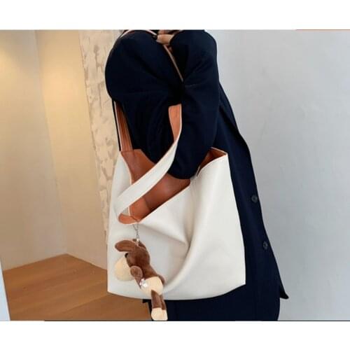 2021 pu casual tote women high-capacity bag ins hot Design by Korean minority versatile bag