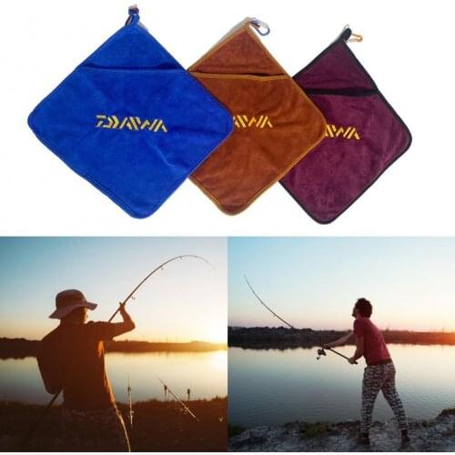 40% Discounts Hot! Portable Absorbent Washcloth Towel with Safety Buckle Outdoor Fishing Accessory