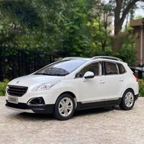 Diecast 1:18 Dongfeng 2014 New 3008 SUV Off-road Vehicle Car Model Collection Souvenir Ornaments Display Gift Toys