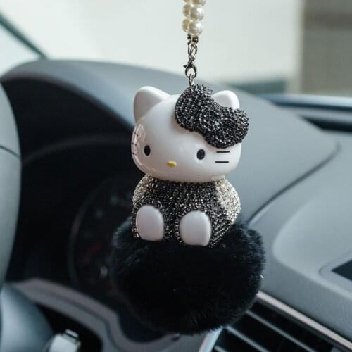 Diamond KT Car Pendant Bling Rhinestone helloo Kitty Cat Hanging Handicrafts Crystal Blue Ornament Girls Bling Car Accessories