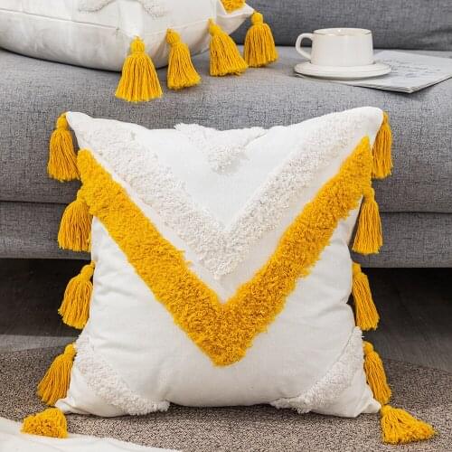 2021 New Hand-embroidered Nordic Style Home Sofa Cushion Cover Cotton Square Tufted Tassel Pillowcase Floor Cushion