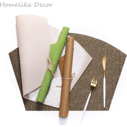 4pcs/lot PVC Table Mat fan-shaped Placemats Waterproof Tablecloth Coaster Pad Napkin Heat Insulation Mat Table Pad 45x30cm