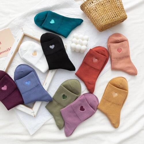 1 Pair Winter New Heart Embroidered Socks Cute Crew Socks Fashion Creative Women Socks Solid Color Cotton Casual Long Socks