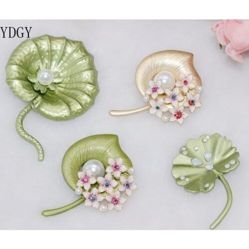 YDGYA New patternSimple Enamel Girls'Brooch with Fashionable Brooch of Retro Alloy Calla Lily Flower