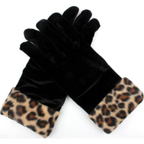 Women driving gloves gold velvet leopard gloves women sexy etiquette mittens autumn winter warm elastic cycling mittens D14