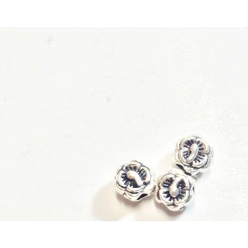 Eruifa 50pcs 5mm Mini Flower Burnished silver Zinc Alloy necklace,earring bracelet jewelry DIY handmade 2 colors