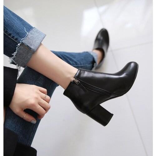 2020 Black Round Head Thick Heel High Heels Ladies Ankle Boots 4CM/6CM Winter Square Head Boots Women Size 33-42