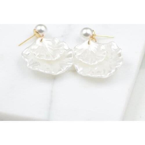 ISINYEE Fashion Double Shell Stud Earrings For Women Girl Elegant Small Pearl Clip On Eear Jewelry Christmas Day Gifts