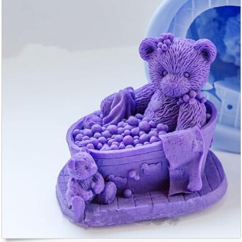 Diy Craft Bear Mold Bakeware Handmade Teddy in the Bath 3d Soap Mold Silicone Candle Mold
