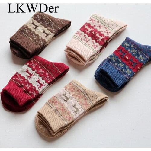 LKWDer 3 Pairs Womens Socks Lady Christmas Gift Fashion Winter Cute Wool Socks Girl Crazy Sock Female Thermal Warm Animal Socks