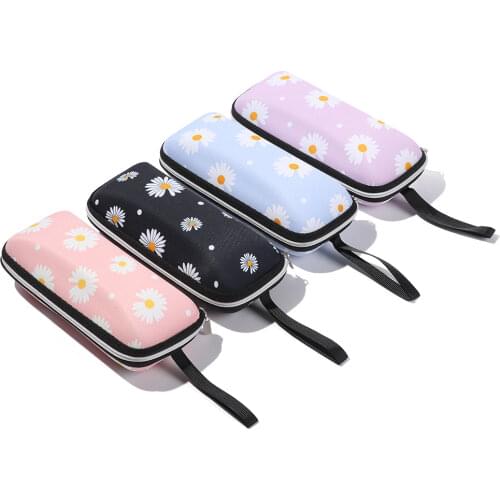1Pc Fashion Glasses Box Daisy Eye Glasses Case Eyeglasses Protector Pocket Portable Sunglasses Box Reading Eyewear Accessories