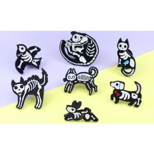 6 Styles Gothic and Funny Animal Assemblage Pins! Weird Magic Dog Cat Birds Skeleton Halloween Animal Badge For Friends