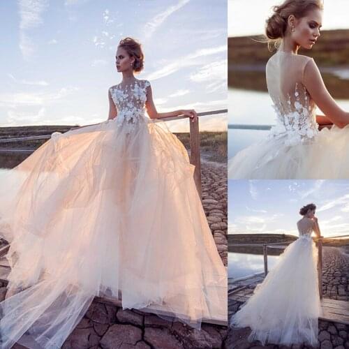 Gorgeous Tulle Illusion High Collar A-line Wedding Dresses With Beaded 3D Flowers Beach Bridal Dress robe de mariée