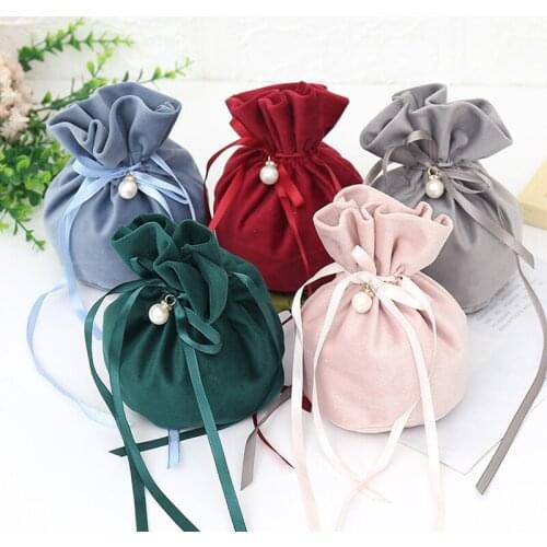 1pcs with Pearl Velvet Yarn Gift Bag Wedding Holiday Christmas Gift Jewelry Packaging Bag Party Candy Flannel Decoration Bag