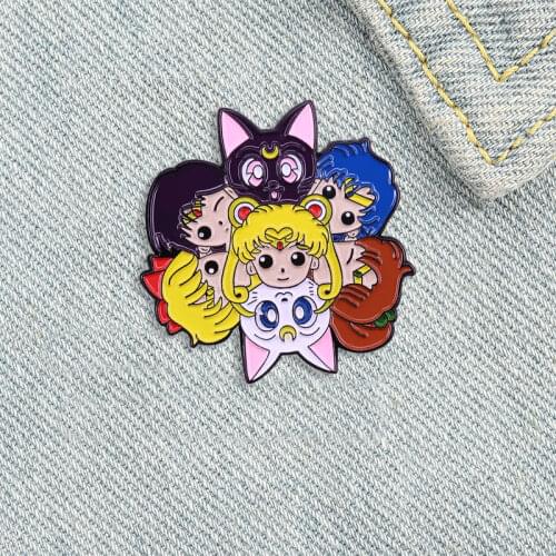 Sailor Moon Spinning Enamel Pin Cute Anime Badge For Best Friend Brooch Gift Fashion Jewelry