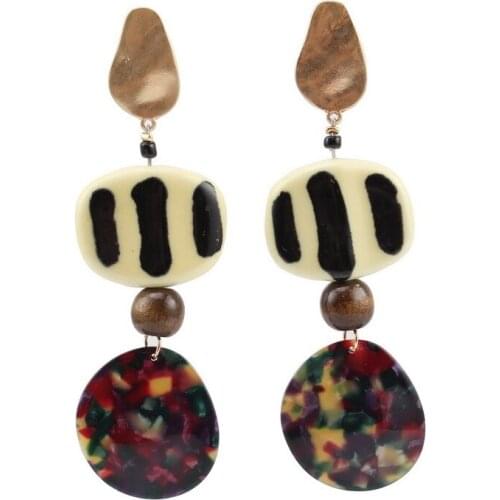 Colorful Resin Pendant Wood Bead Statement Drop Earrings for Women Florate Brand Gold Color Metal Yellow Stone Dangle Earrings