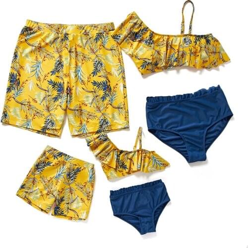 2021 Bohemian Family Matching Swimwear One Shoulder Mom Daughter Bikini Set Father Son Beach Shorts Girl Swimsuit