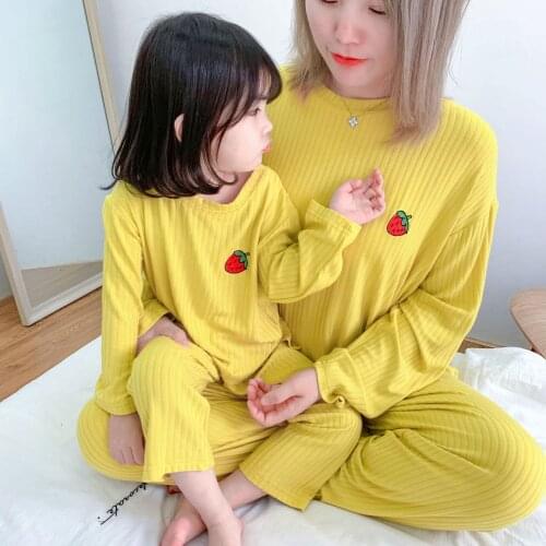 Family Matching Outfits Pajamas Sets Fashion Cotton Long-sleeved T-shirt Pants Nightclothes Mother Daughter Sleepwear 2020 New