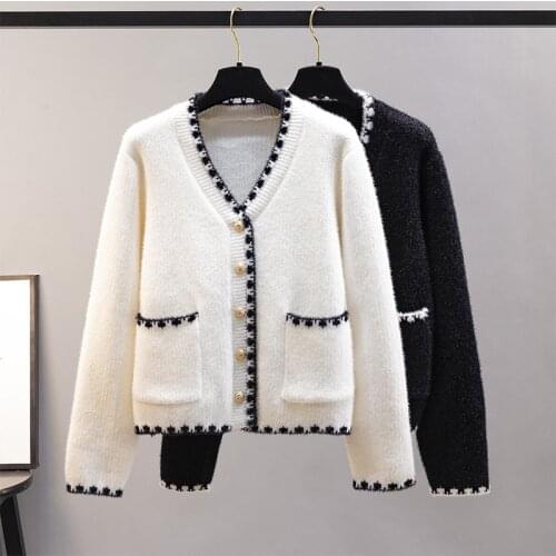 2021 White Elegant Women O-neck Knitted Cardigans Single-breasted Slim Pockets Sweater Female 2021 Autumn V-neck Outwear Tops