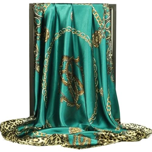 Scarf Women Dot print Fashion Luxury Brand Hoofd Sjaal Foulard Bandanna 90*90cm Square Shawl Satin Silk Head/hair scarves