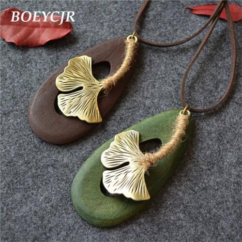 BOEYCJR Hollow Water Drop Shape Wood Alloy Leaf Pendant Necklace Rope Chain Ethnic Jewelry Pendant Necklace for Women Gift