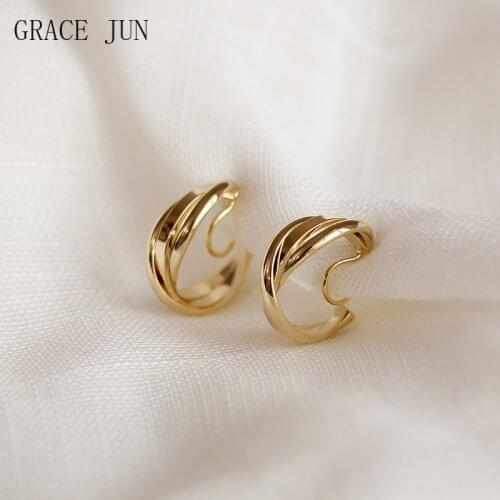 GRACE JUN 2021 Fashion Geometric C Shape Hoop Clip on Earrings Mosquito Coil Swirl Earrings for Women No Pierced Ear Clip New