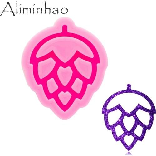 DY0942 Bright Pine cones Silicone Keychain Mold, Silicone Molds for Epoxy Resin Casting, Molds for Jewelry Craft