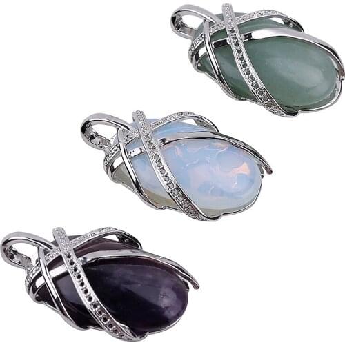 1PCS Free shipping Chuangyi new natural crystal beetle shaped pendant necklace fashion jewelry