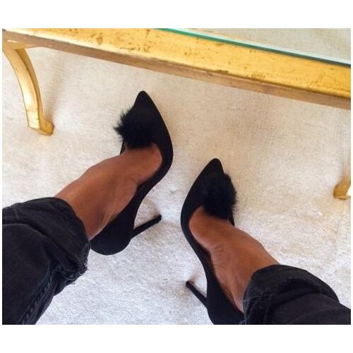 2018 New Fashion Pointy Toe Ladies Slip On High Heels Black Suede Leather Women Pom Pom Pumps Red Patent Leather Female Stiletto