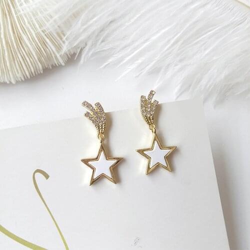 Sweet Girl Earrings 2021 Fashion New Earrings Temperament Net Red Crystal Meteor Pentagram Womens Earrings Sale Crystal