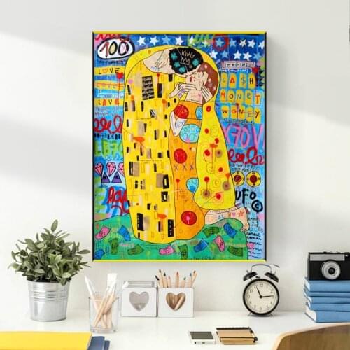 Pop Art Graffiti Posters and Prints on the Wall Canvas Famous Painting Gustav Klimt Kiss Picture for Living Room Home Decoration