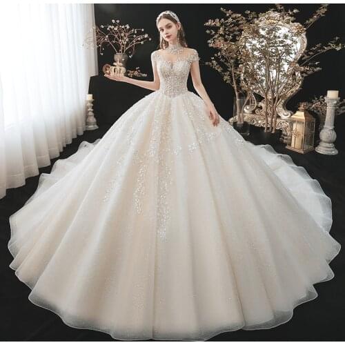 Glamorous Appliques Court Train A-Line Wedding Dress 2020 Elegant V-Neck Vintage Bride Gown Plus Size