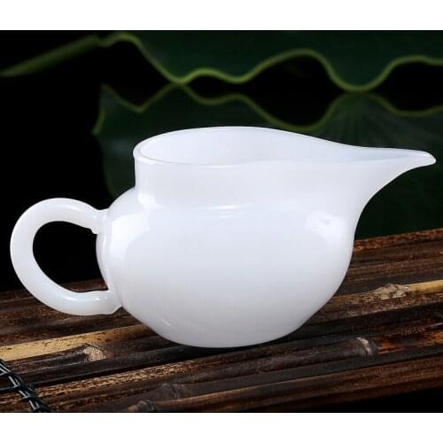 White Jade Porcelain Teapot Fair Cup With Handle Ceramic Pour Cup Large Kungfu Tea Set Accessories Drinkware Christmas Gift
