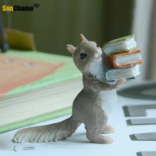 New Products Lovely Little Animals Creative Children Read Cartoon Books Adornment Gifts Murals Nordic Home Decoration Ornaments