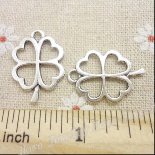 24pcs Charms Clover Pendant Tibetan silver Zinc Alloy Fit Bracelet Necklace DIY Metal Jewelry Findings