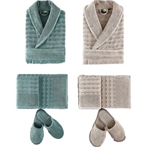 8 Pcs Family Set of Bath Towel, Men and Women, Color of Green for Women and Cream for Men