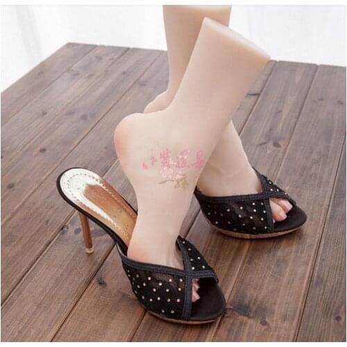 Free shipping!Luxury Solid Silicone realistic mannequin feet,Sexy Woman Silicone foot model On Sale