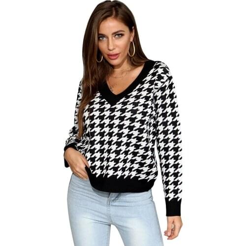 Houndstooth Christmas Sweater Women Loose V-neck Pullover Knitted Sweater Autumn Winter Fashion Women Clothing