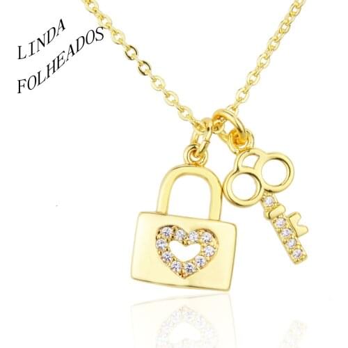 2021 New Fashion Design Hot Sale Copper Metal Charm Shape Chain Necklace Key And Lock Pendant Jewelry Gift For Women Girls